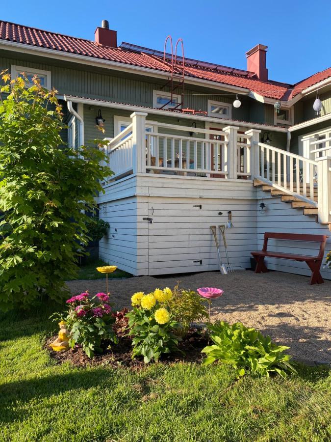 Eleonora Bed & Breakfast Kristinestad Extérieur photo